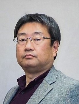 松岡氏