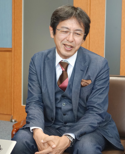 佐藤一郎 氏