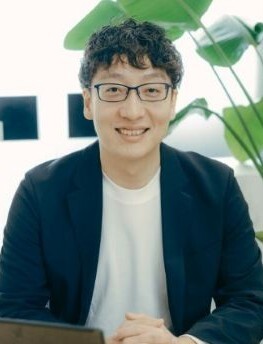 工藤コーディネータ　画像 縦長